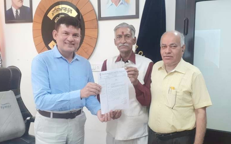 Submitted a demand letter demanding the transfer of municipal employees from the Election Commission